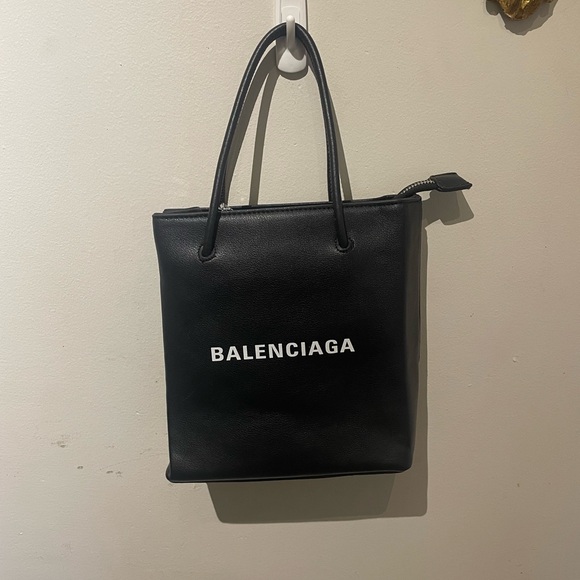 Mini Black Tote - Picture 2 of 3